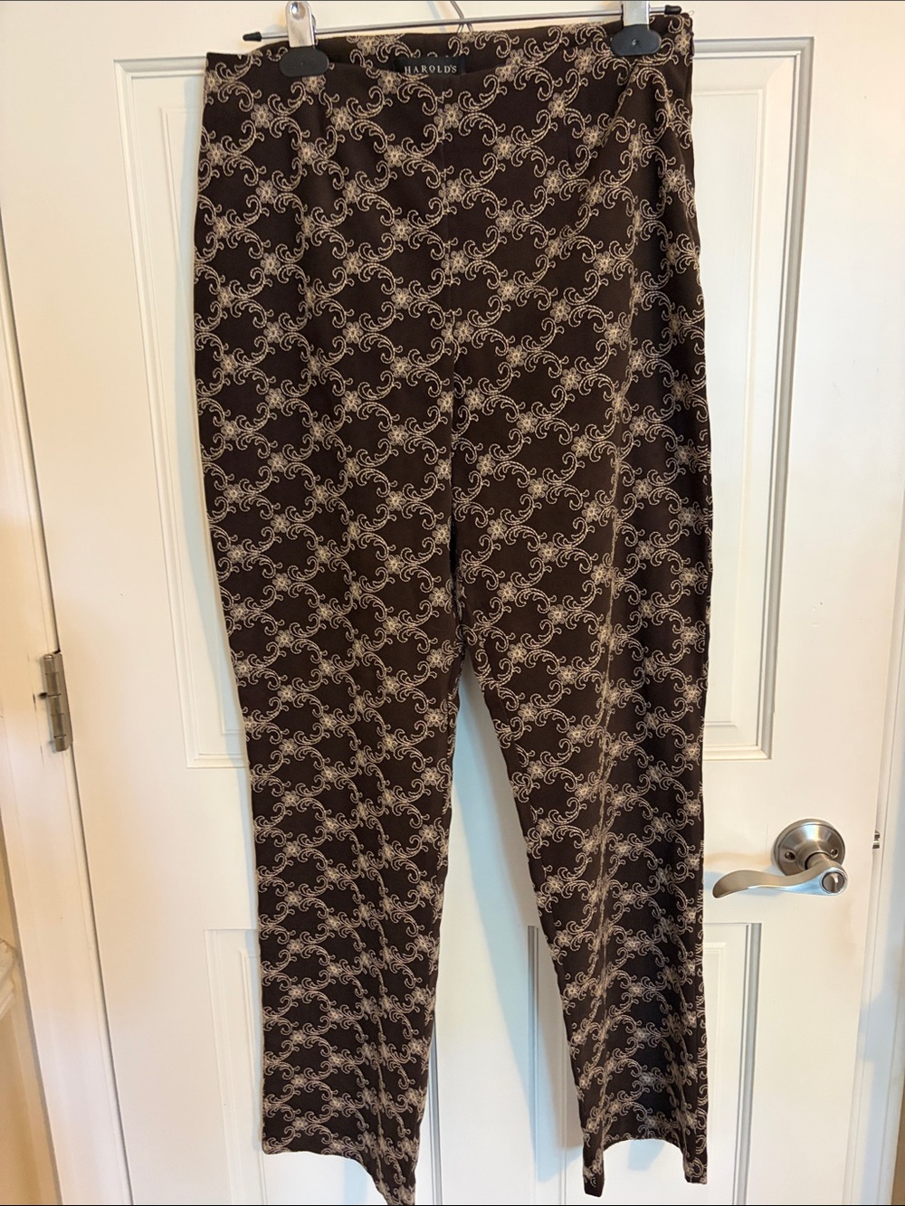 Harold's Brown and Cream Scroll-embroidery Straight Leg Pants, size  8